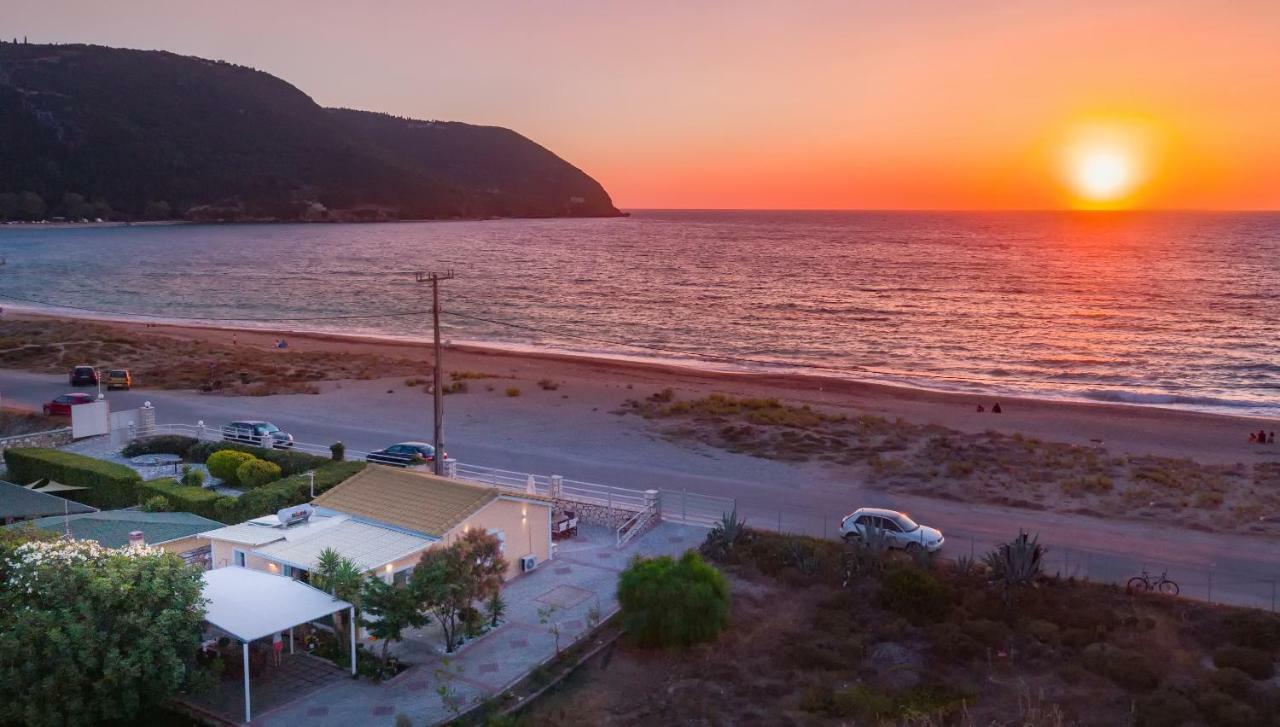 Villa Rontos House, seaside Agios Ioannis  Exterior foto